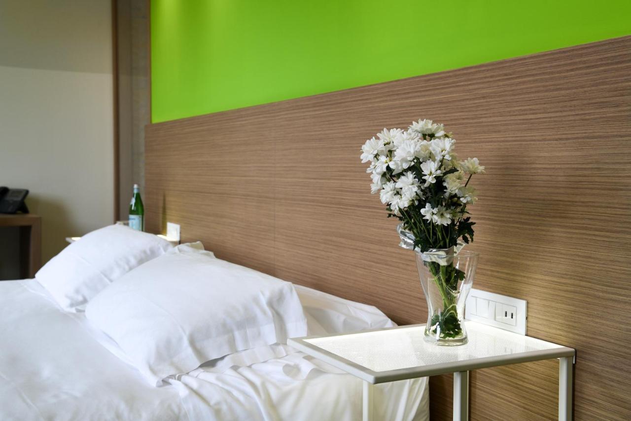 Hotel Marelet Treviglio Luaran gambar